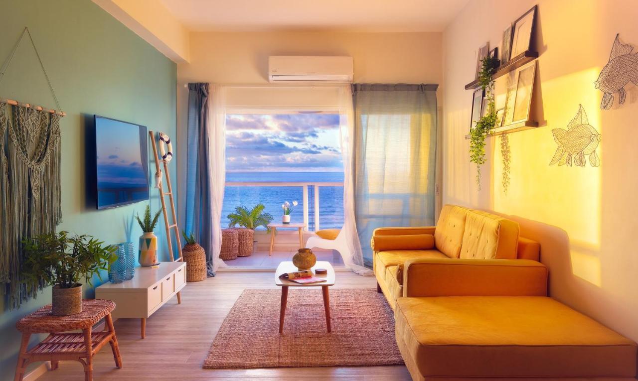 4 Bedroom Apartment On The Beach Tel-Aviv Extérieur photo
