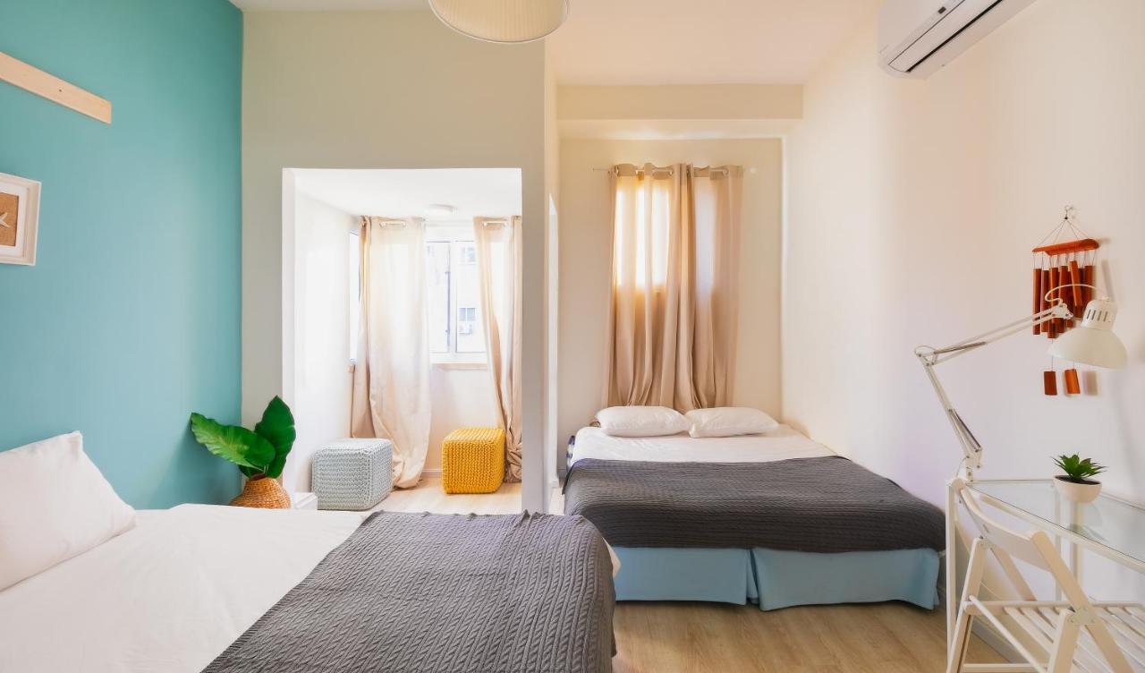 4 Bedroom Apartment On The Beach Tel-Aviv Extérieur photo