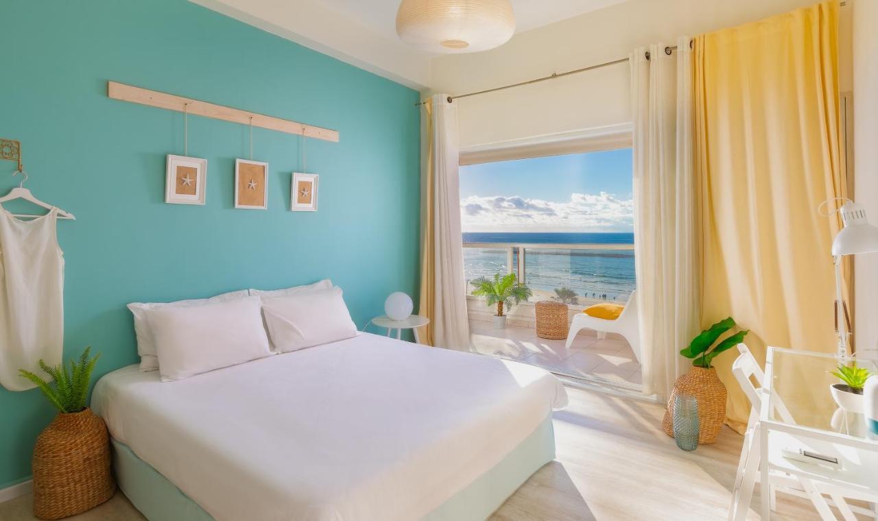 4 Bedroom Apartment On The Beach Tel-Aviv Extérieur photo