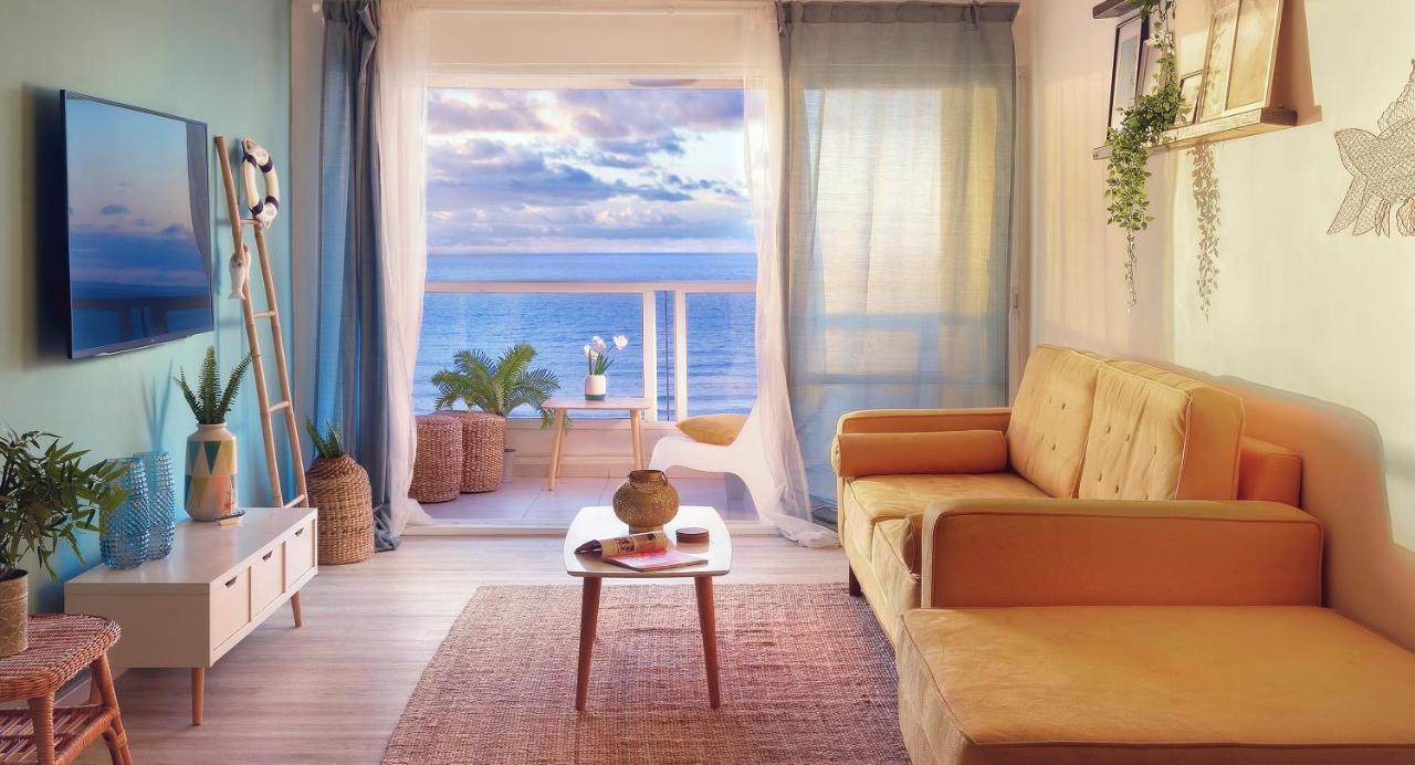 4 Bedroom Apartment On The Beach Tel-Aviv Extérieur photo