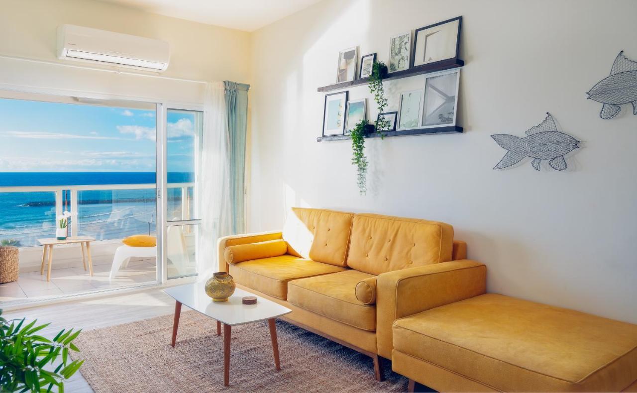 4 Bedroom Apartment On The Beach Tel-Aviv Extérieur photo