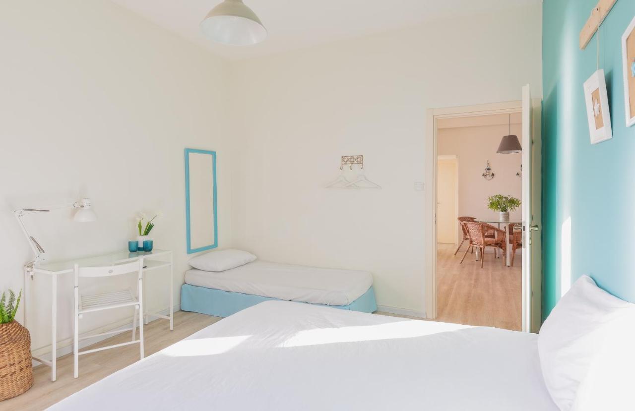 4 Bedroom Apartment On The Beach Tel-Aviv Extérieur photo
